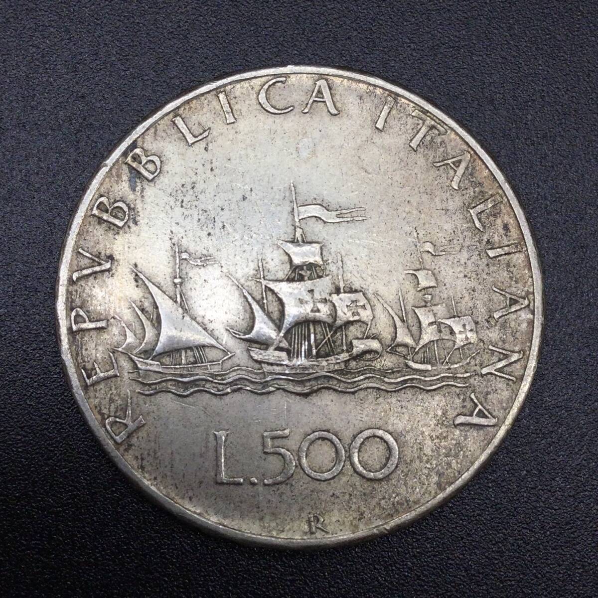 【6326】イタリア 銀貨 500リラ L 500 ルネッサンス期の貴婦人＆サンタマリア号 重量約11ｇ コイン メダル 外国銭 硬貨 貨幣の画像1