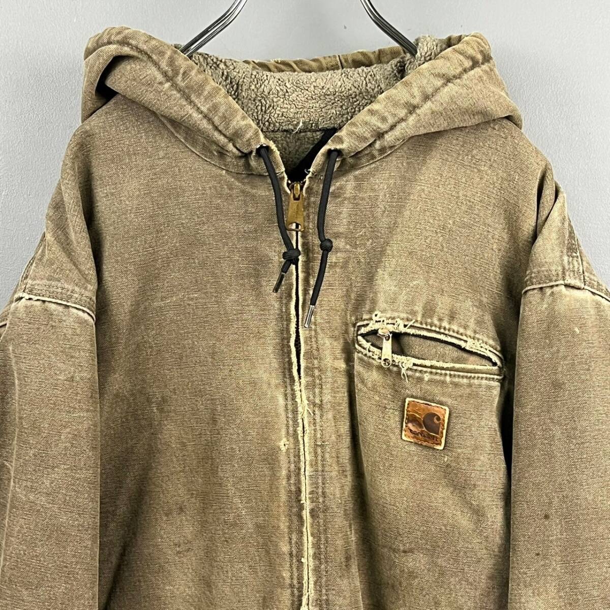 Wl922 Carhartt カーハート アクティブジャケット ダック地 ジップアップ 雰囲気 ボロ USED・ヴィンテージ ダメージ メンズ ビッグサイズ_画像3