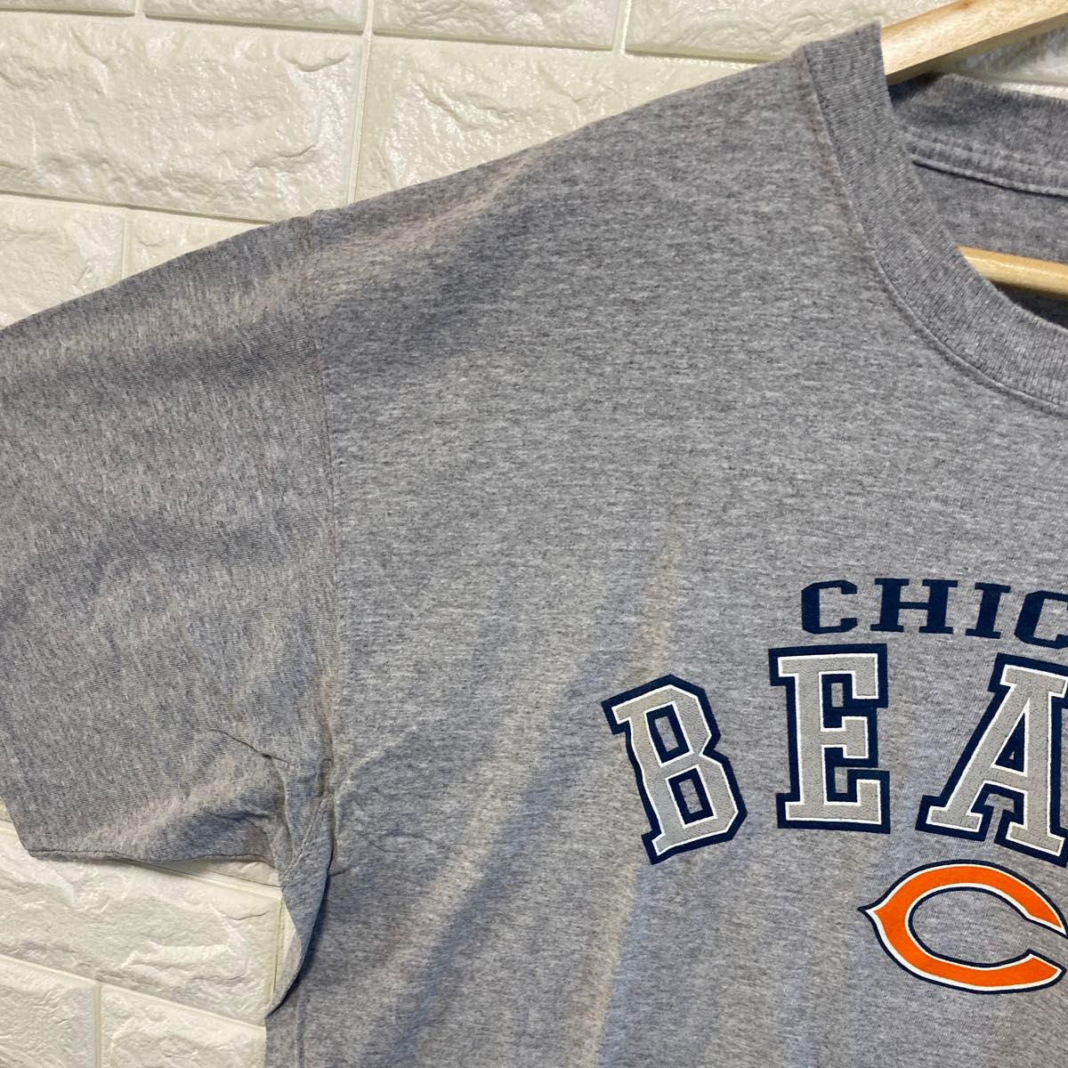 NFL CHICAGO BEARS ロゴ　Tシャツ　XLサイズ　アメフト　シカゴ　ベアーズ　ロゴ　アメリカ古着　美品　ビックサイズ