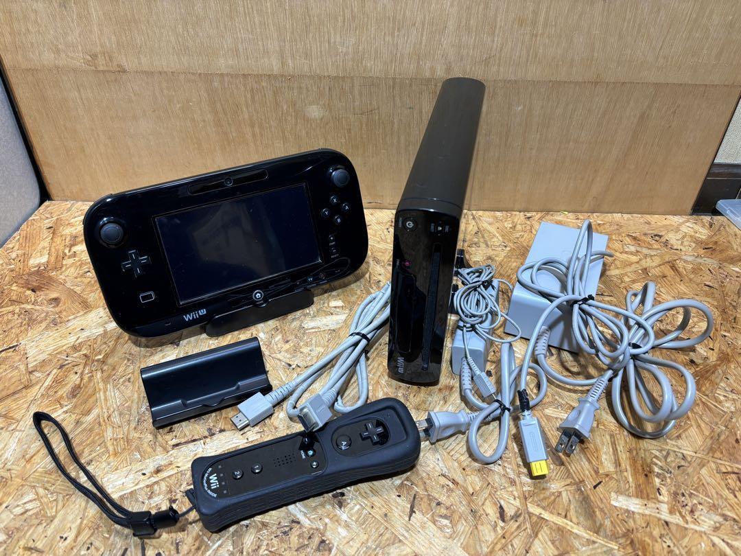 WiiU 本体セット お正月など家族で コントローラー多数 人気 WiiU 本体セット お正月など家族で コントローラー多数 人気