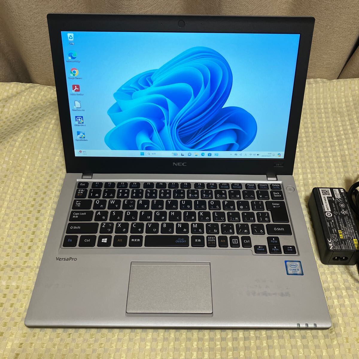 NEC versapro VB-1 PC-VKT23BZG1 第6世代Core i5 6200U メモリ8GB SSD128GB Windows11 小型_画像1