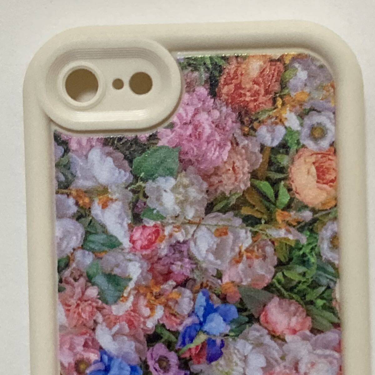 新品 iPhone SE2.3 iPhone7/8スマホケース　小花柄　花柄　春コーデ カラフルかわいい 花畑 ホワイト 植物 自然 ソフトケース　花_画像5