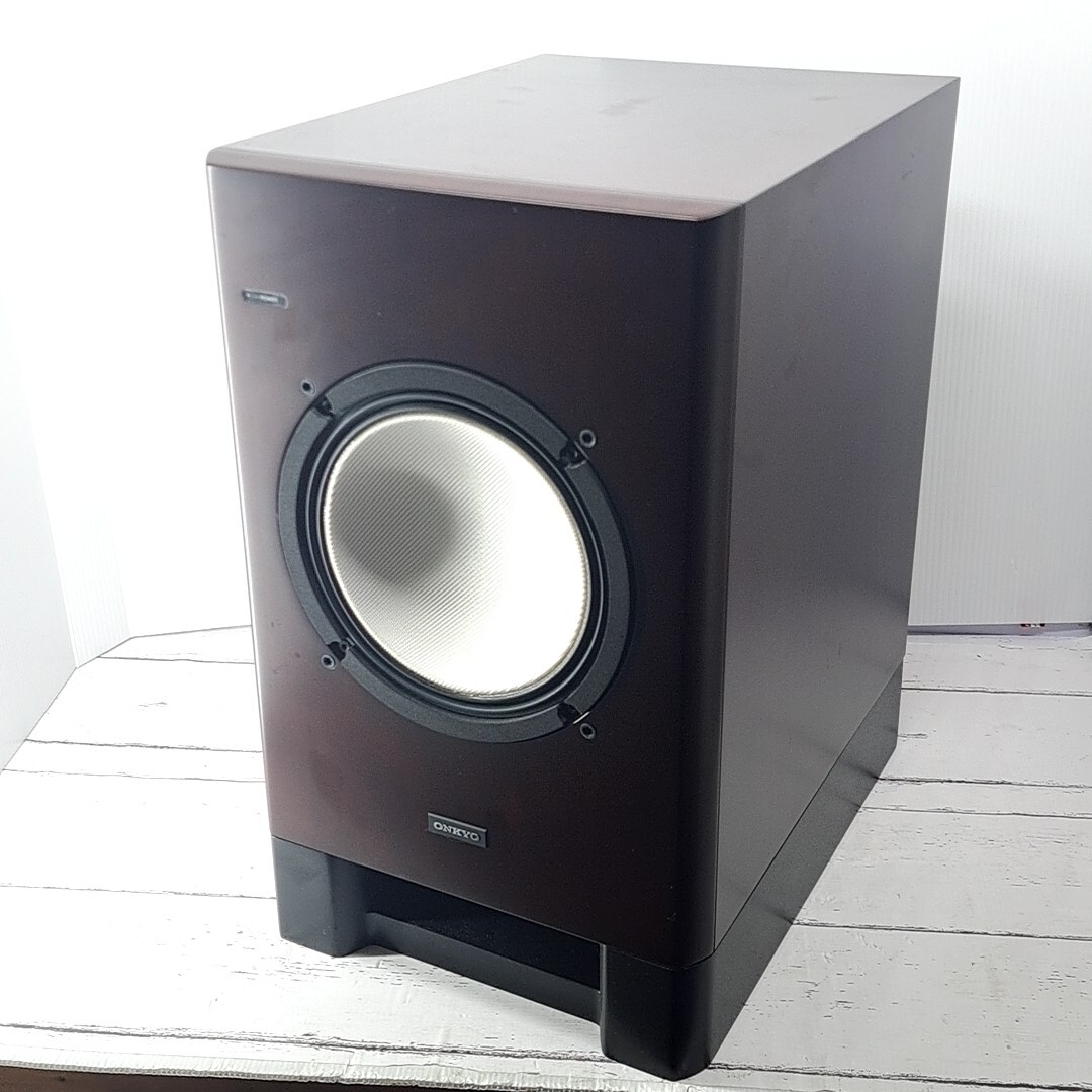 【音出し確認済】ONKYO SL-D501 POWERED SUBWOOFER Amplifier Audio オンキョー アンプ 内蔵 サブウーファー サブウーハー オーディオ_画像2