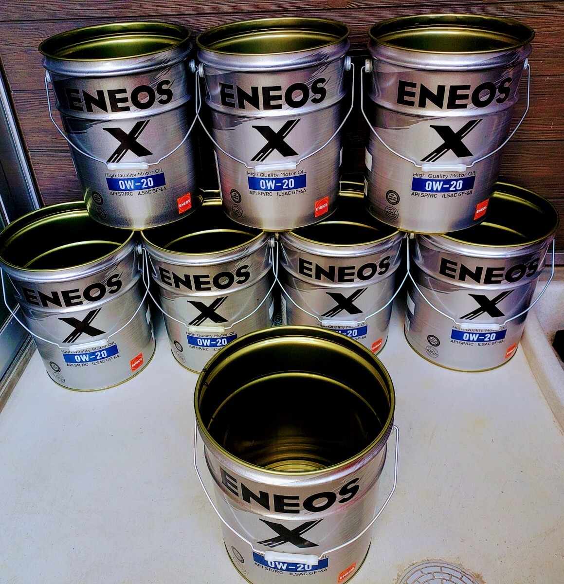 【送料無料】清掃済 ENEOSオイル  蓋無し空ペール缶8個セットの画像1