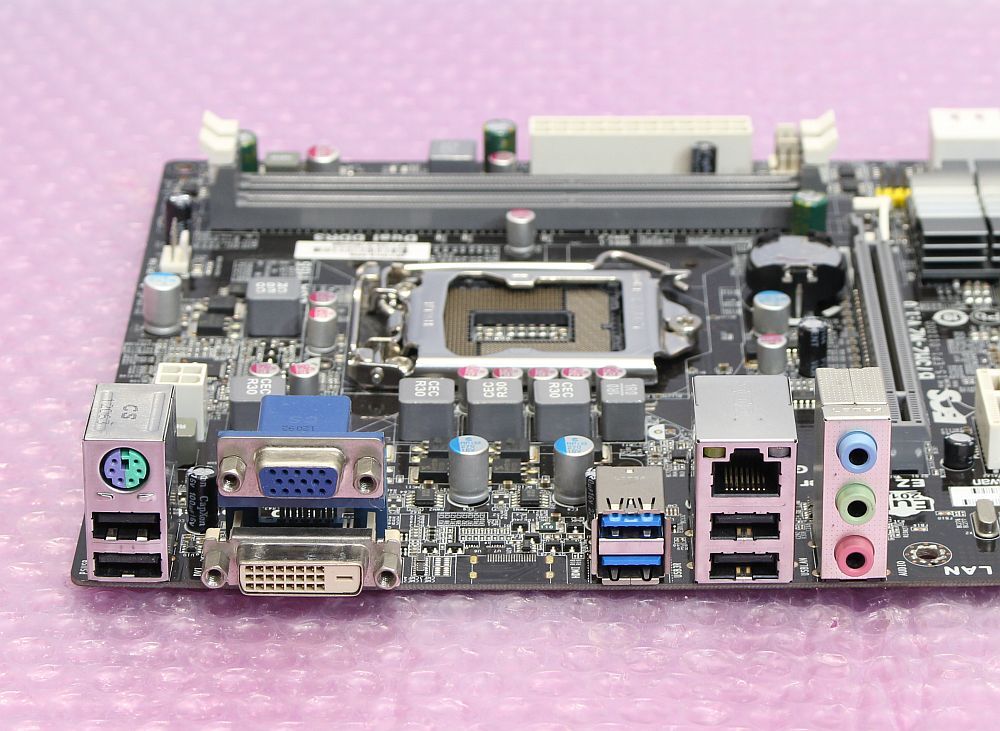 ECS B75H2-M2 ( Intel B75/LGA1155 ) MicroATX 難あり_画像2