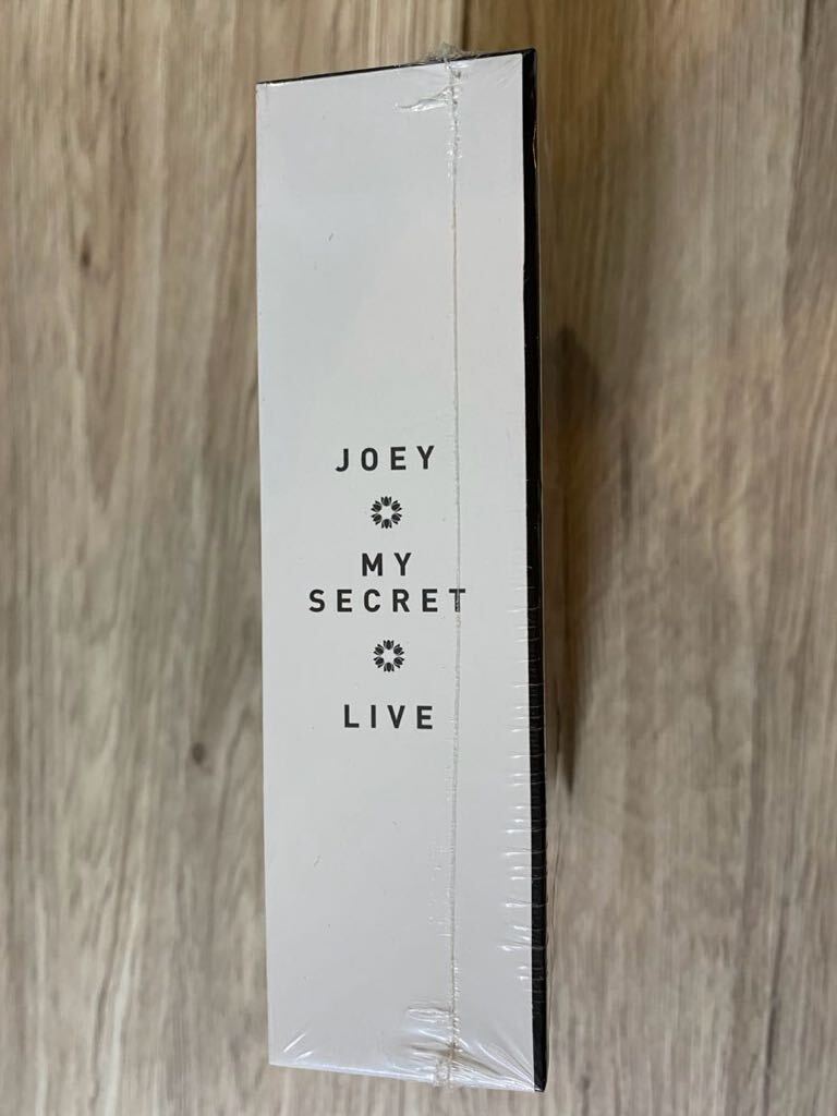 新品未開封　希少香港盤　4DVD＋3CD My Secret Live 容祖兒 Joey ジョイ・ヨン_画像4