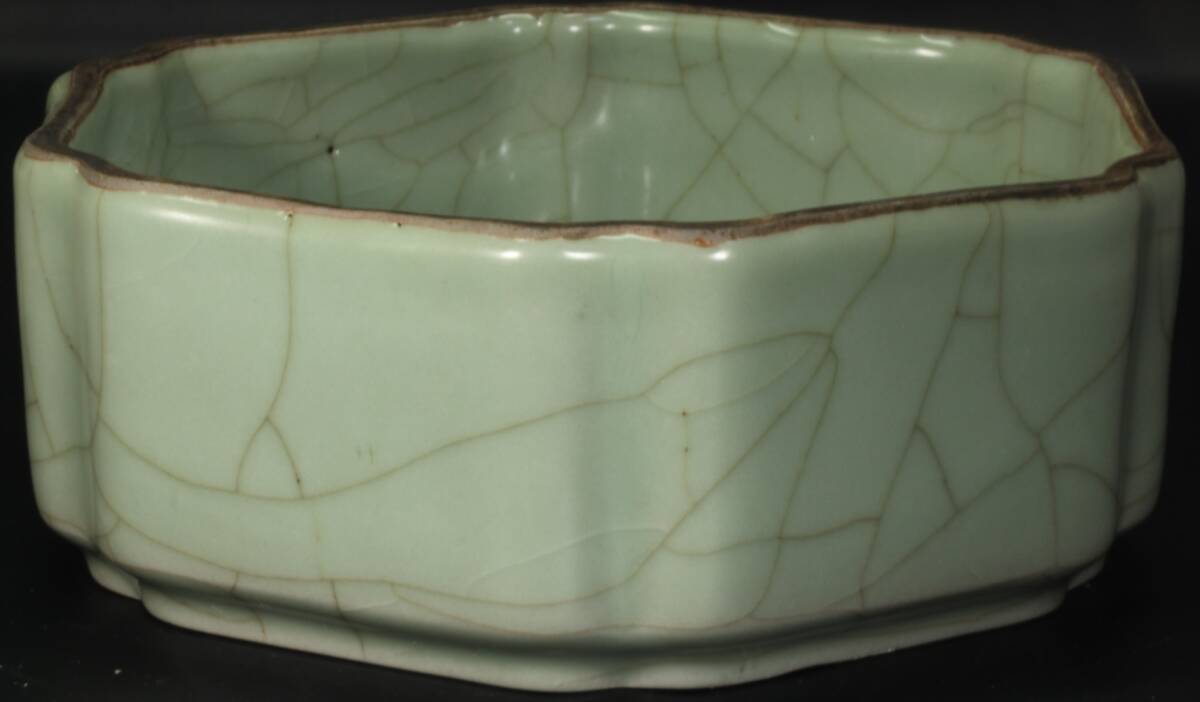  China old . south Song dragon Izumi kiln pot . kiln celadon . pcs China old fine art height 7. calibre 15.3cm bottom diameter 17.3cm