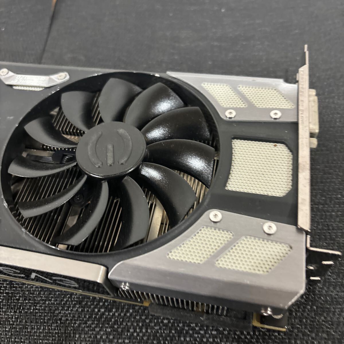 【中古品/動作品】EVGA GEFORCE GTX1070 FTW GAMING ACX 3.0の画像3