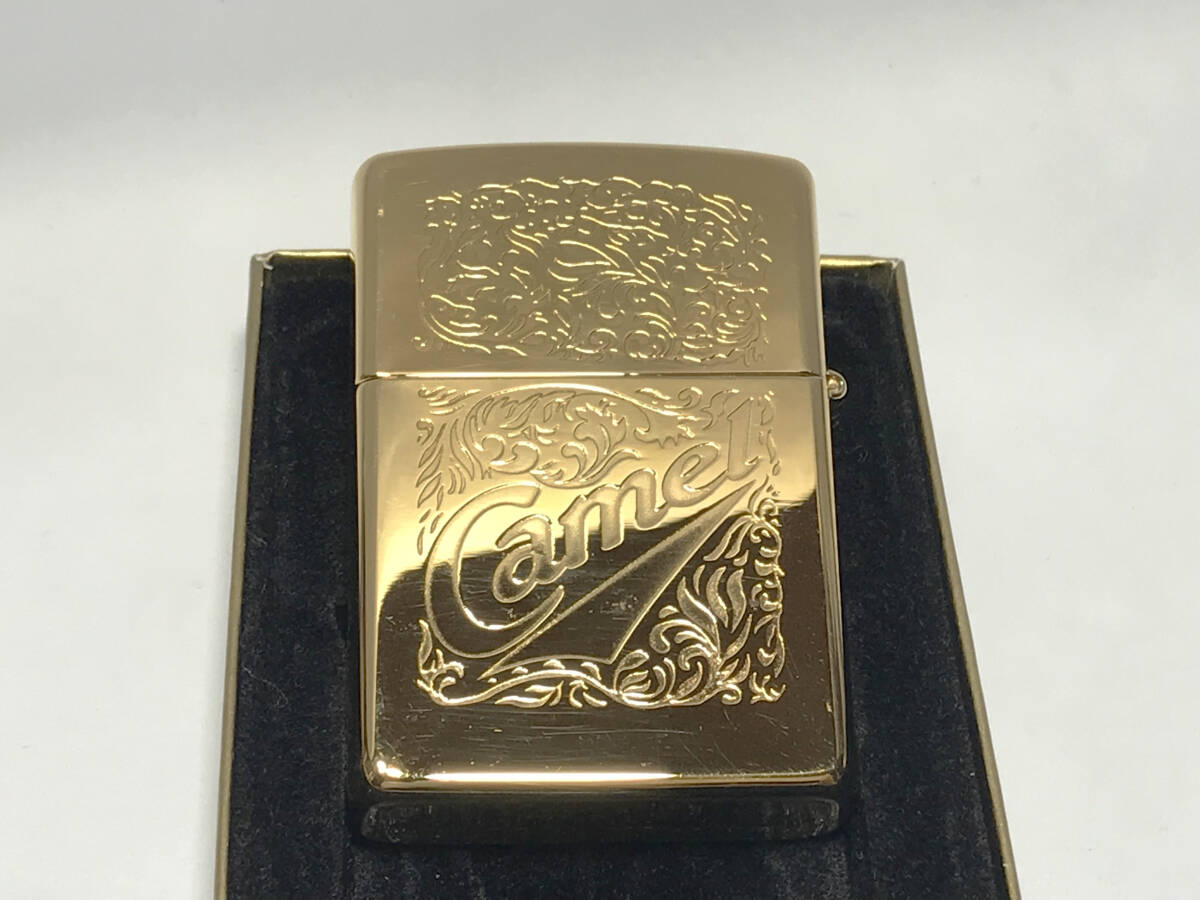 (054) ★ 未使用 ZIPPO ジッポ ★ 1995年製 ★ CAMEL ★ キャメル エッチング柄 ★ の画像9