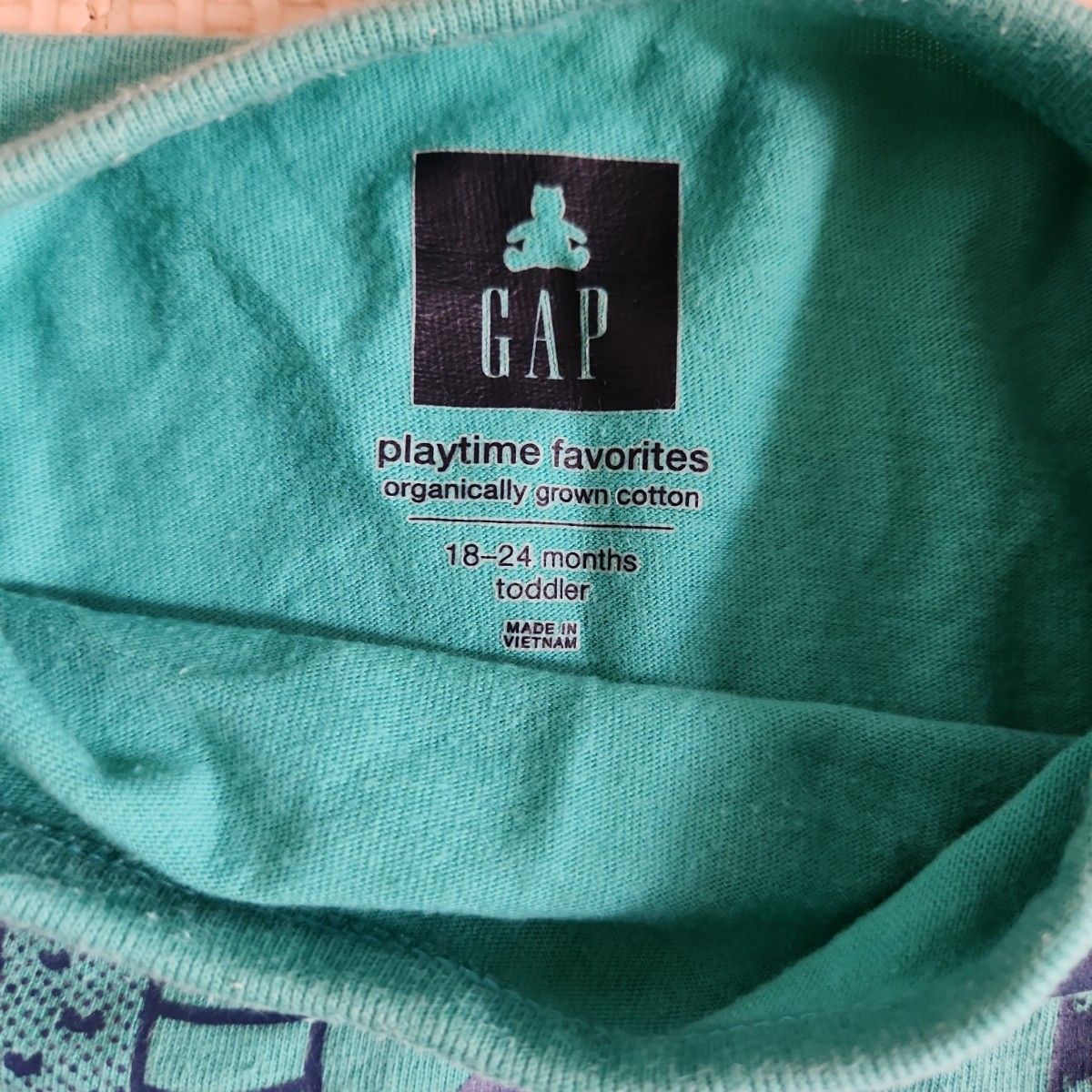 GAP　デザインTシャツ　90