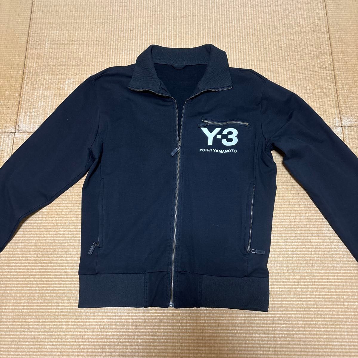 Y-3 YOHJI YAMAMOTO  ジップアップ　ジャケット　 ブラック　サイズL 中古品です