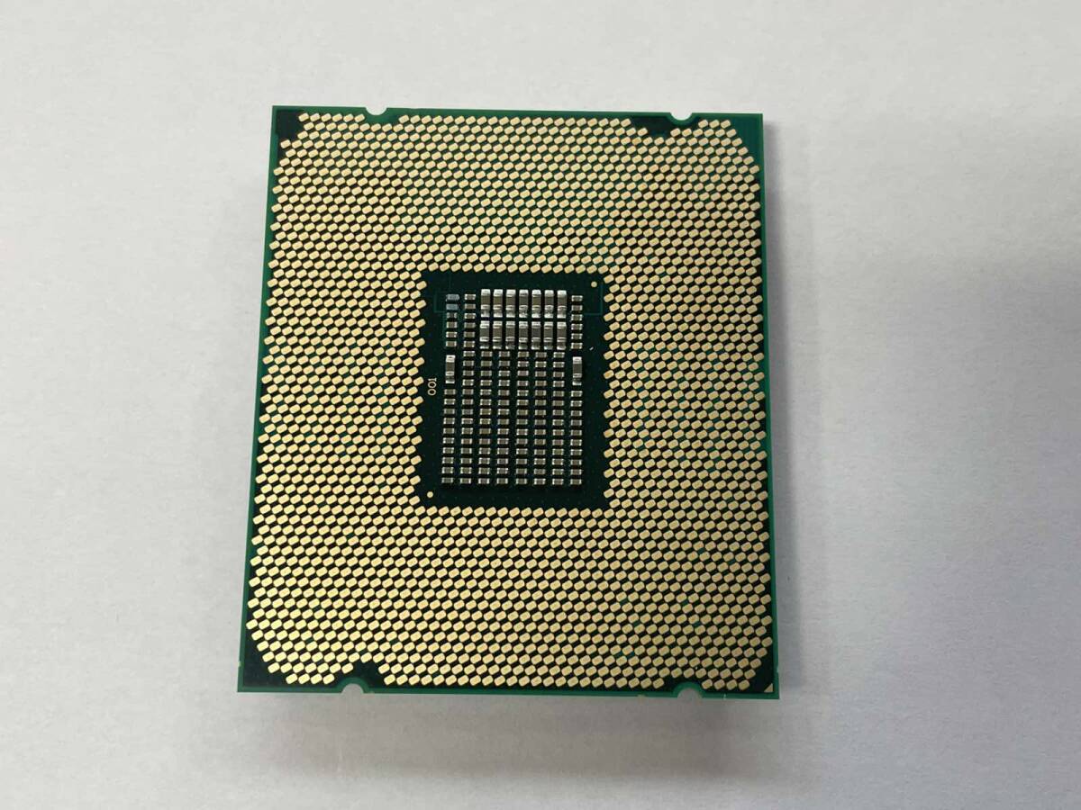Intel Core i9-10980XE SRGSG / 3.00GHz CPU、中古品