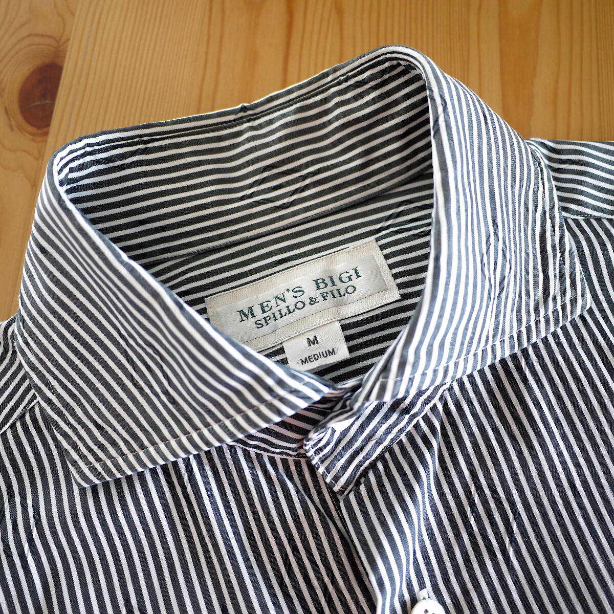 MEN'S BIGI メンズビギ ストライプシャツ 模様入り〈 Mサイズ 〉日本製 ホワイト／グレー 美品の画像4
