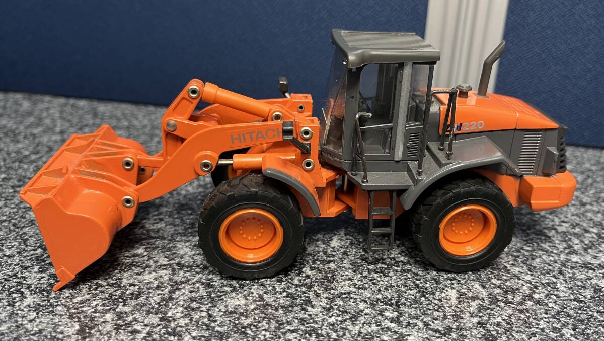 ｃ21希少 日立 ＷＨＥＥＬＬＯＡＤＥＲ 1/50 メイドインジャパン　フィギュア　ミニカー　建設車両　作業車両　重機　お宝