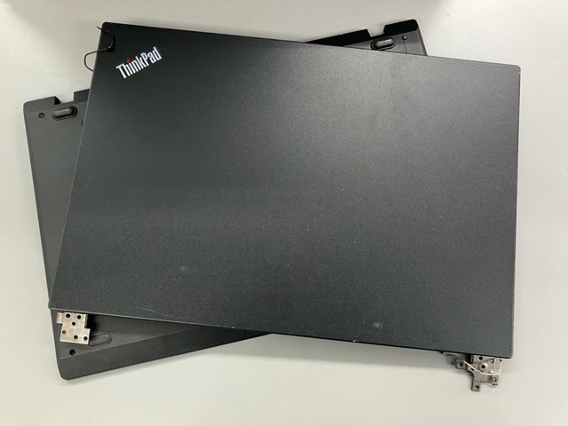 ThinkPad L590 KBベゼル/LCD COVER/BASE COVERセット 97878の画像3
