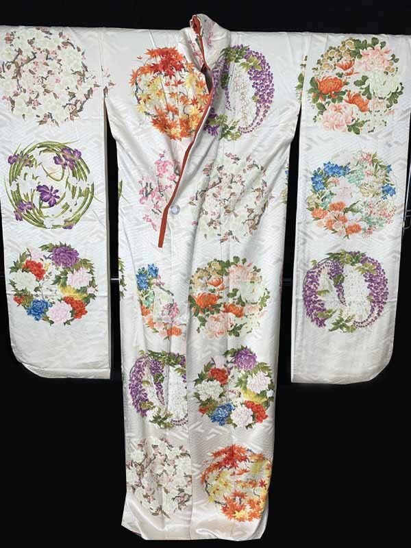 * kimono ... antique kimono obi * long-sleeved kimono ... ground Hanamaru writing sama flowers of four seasons wistaria Sakura silk coming-of-age ceremony wedding butterfly embroidery 100 flower ..