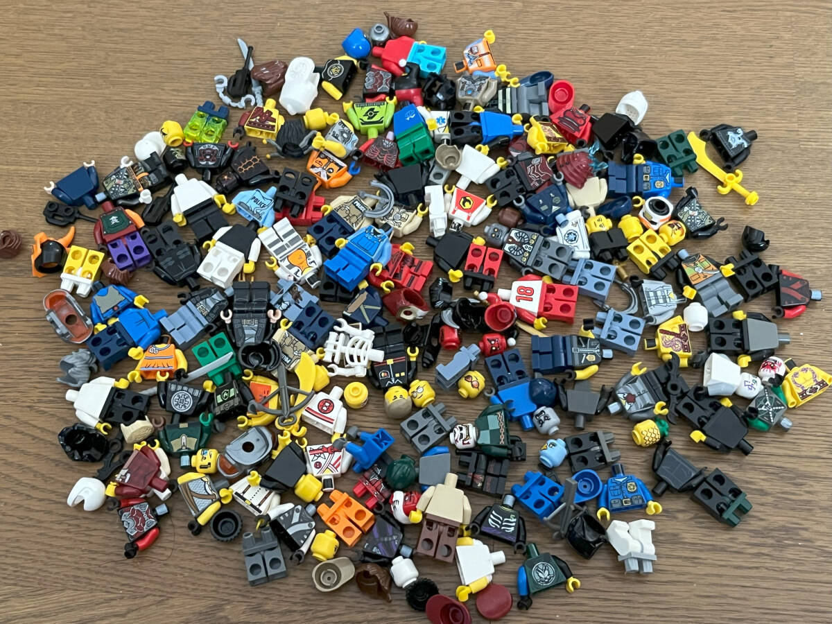 LEGO：ミニフィグ＋パーツ ジャンクセット：レゴの画像1