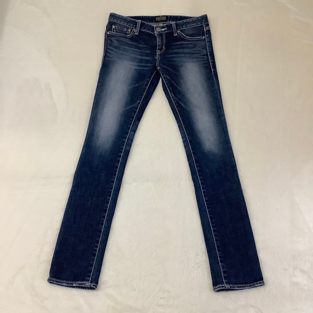 超貴重】 MOUSSY デニム 26 ダークブルー マウジー ローライズ 超貴重】 MOUSSY デニム 26 ダークブルー マウジー ローライズ