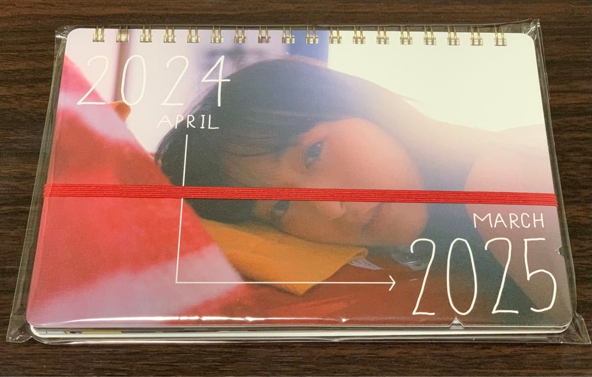 森七菜 フォトブック＆カレンダー(?)「カレンダー風のなにか inボリビア＆ペルー」写真集『WANDERLUST』アザーカット