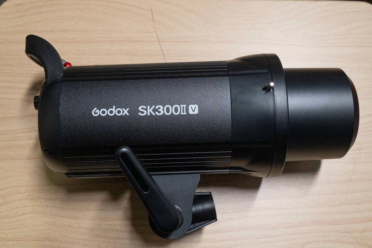 Godox SK300II-V 300Ws モノブロックストロボ 中古②の画像1