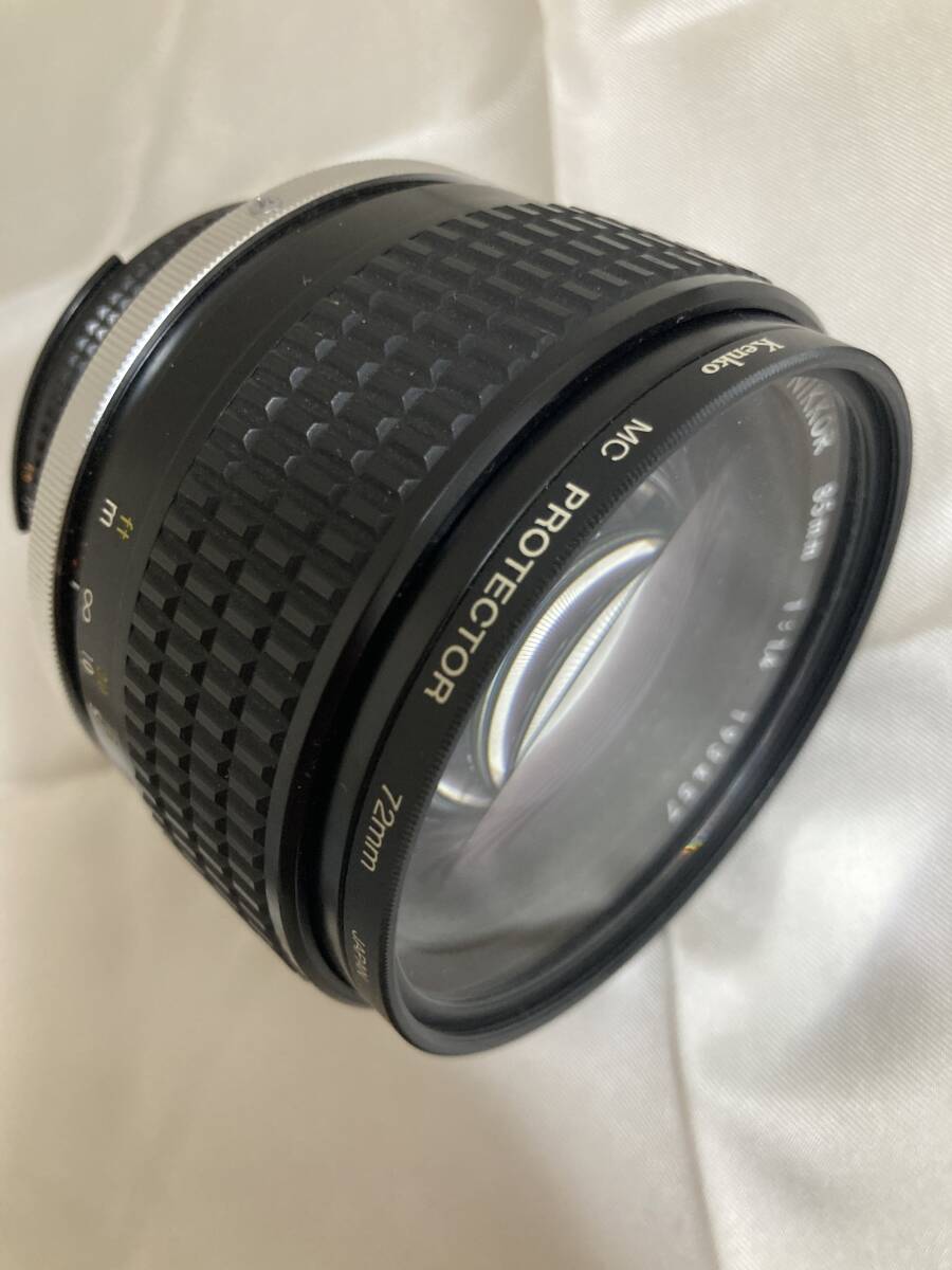 【1円~スタート】Nikon ニコン NIKKOR ニッコール 85mm 1:1.4 レンズ / Kenko MC PROTECTOR 72mm フィルター【現状品】の画像8