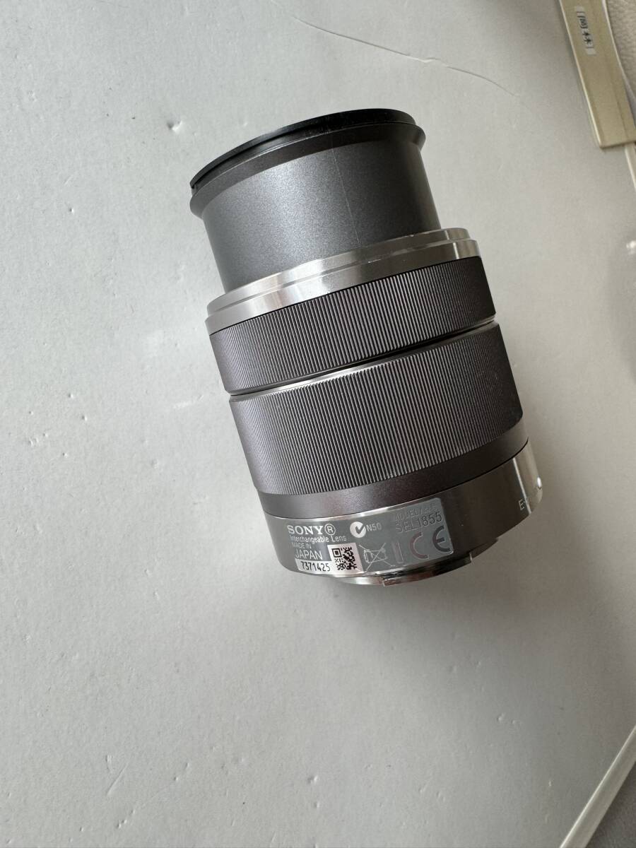 ■【ジャンク】SONY α Eマウント 一眼カメラ用レンズ　E18-55mm F3.5-5.6 OSS SEL1855 ■_画像1