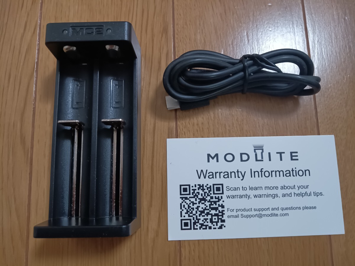 実物 Modlite PLHv2-18350 モッドライト　ウエポンライト　surefire トレポン　PTW　DAS　MWS　PVS　PEQ　BCM　_画像2