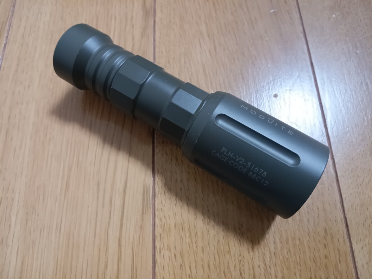 実物 Modlite PLHv2-18350 モッドライト　ウエポンライト　surefire トレポン　PTW　DAS　MWS　PVS　PEQ　BCM　_画像3