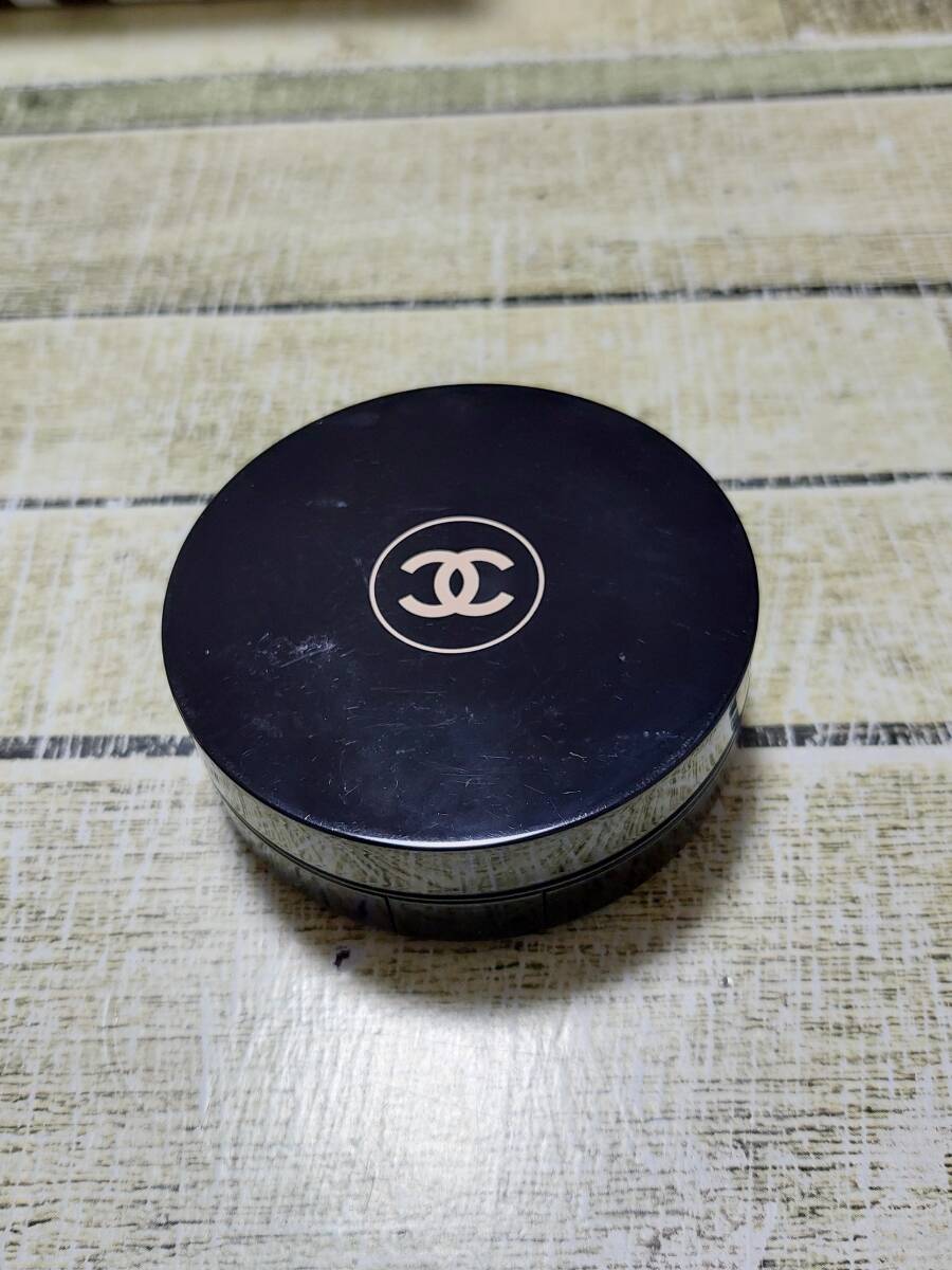 CHANEL シャネル ヴィタルミエール グロウ ファンデーション SPF15_画像3