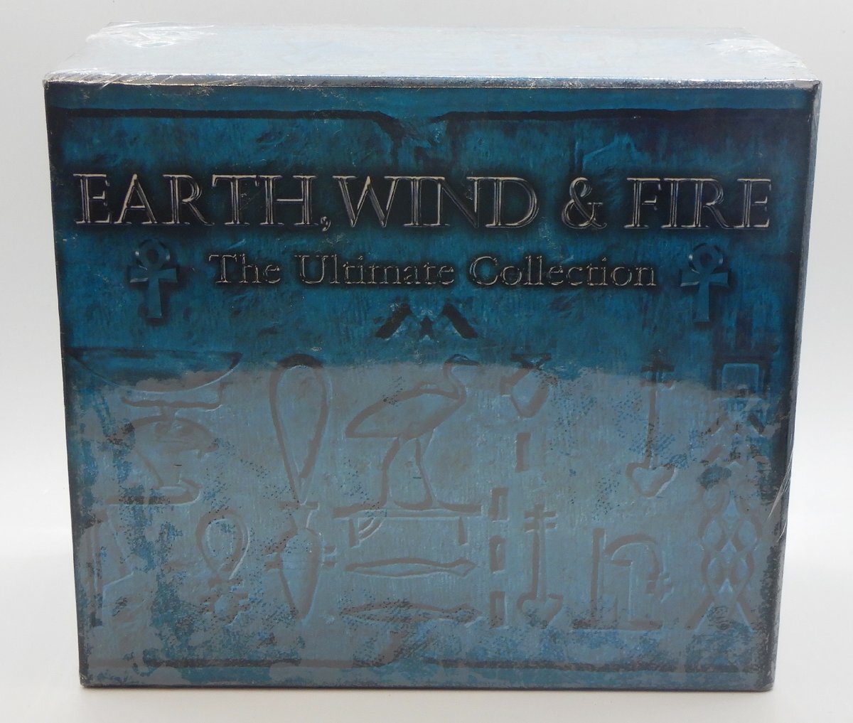 EARTH,WIND & FIRE The Ultimate Collection 創世神話☆8FZ8Z 2273 ソニー☆未開封品☆Z0404901の画像2