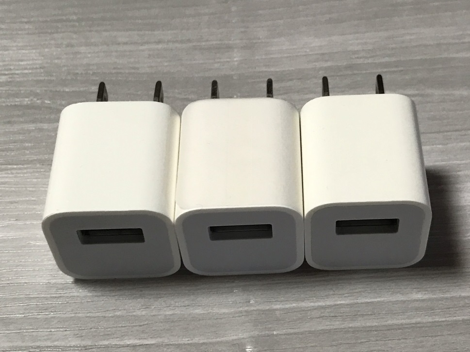 アップル純正USBアダプター Apple 充電器 電源アダプター　3個_画像2