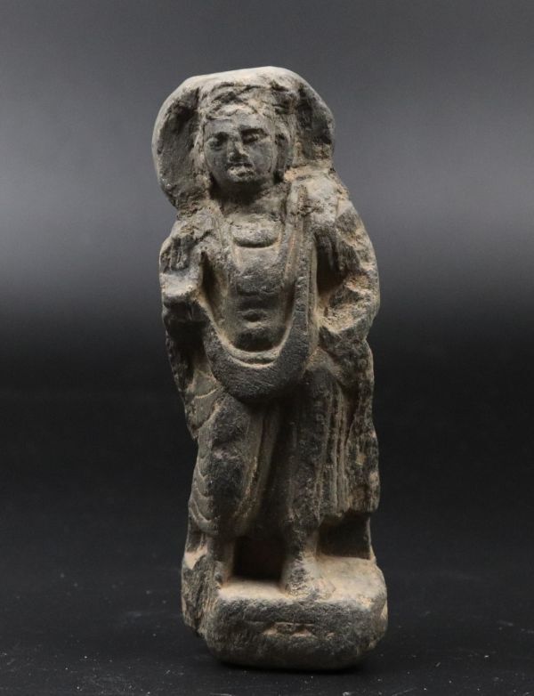 中国古玩 仏教美術 ガンダーラ 石仏 仏像 石像 TK012の画像1