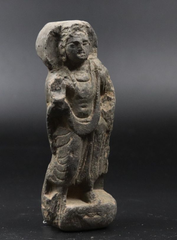 中国古玩 仏教美術 ガンダーラ 石仏 仏像 石像 TK012の画像2