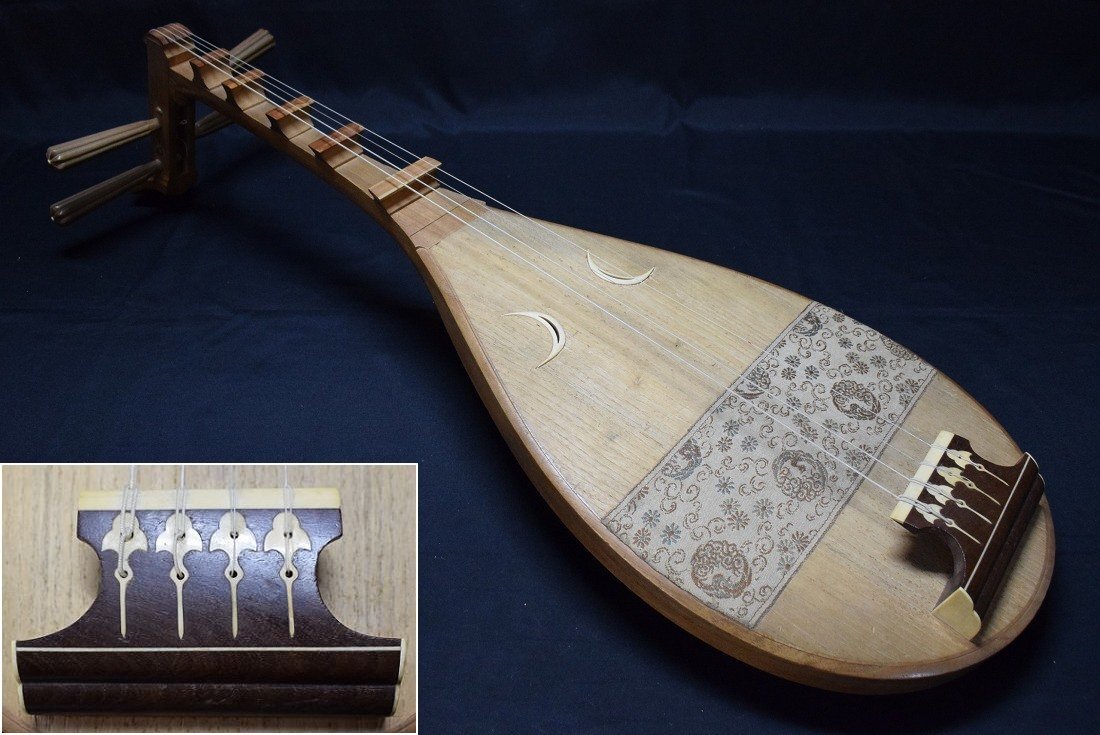 [ high class half month skill *..* four string ]. front biwa era traditional Japanese musical instrument 