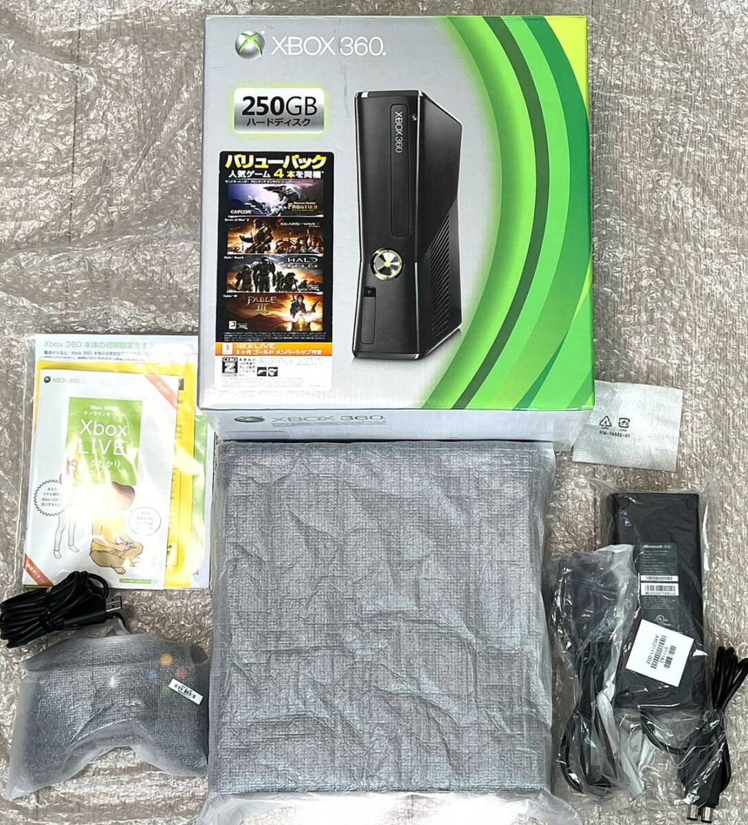 〈美品・箱説付属・動作確認済み〉Xbox360 S 本体 HDD 250GB HDMI 出力対応 Microsoft エックスボックスの画像2