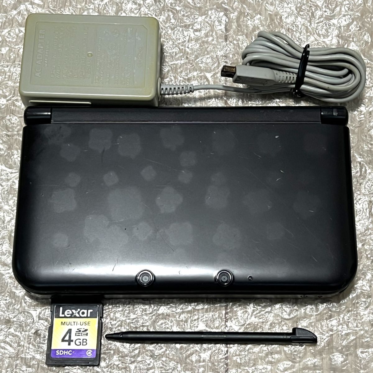 〈一部難あり・動作確認済み〉ニンテンドー3DSLL 本体 ブラック SPR-001 充電器 NINTENDO 3DS LL Blackの画像1