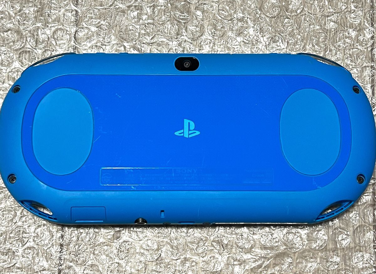 ( superior article * screen less scratch * new model )PS vita PCH -2000ZA23 aqua blue body + memory card PlayStation PlayStation 