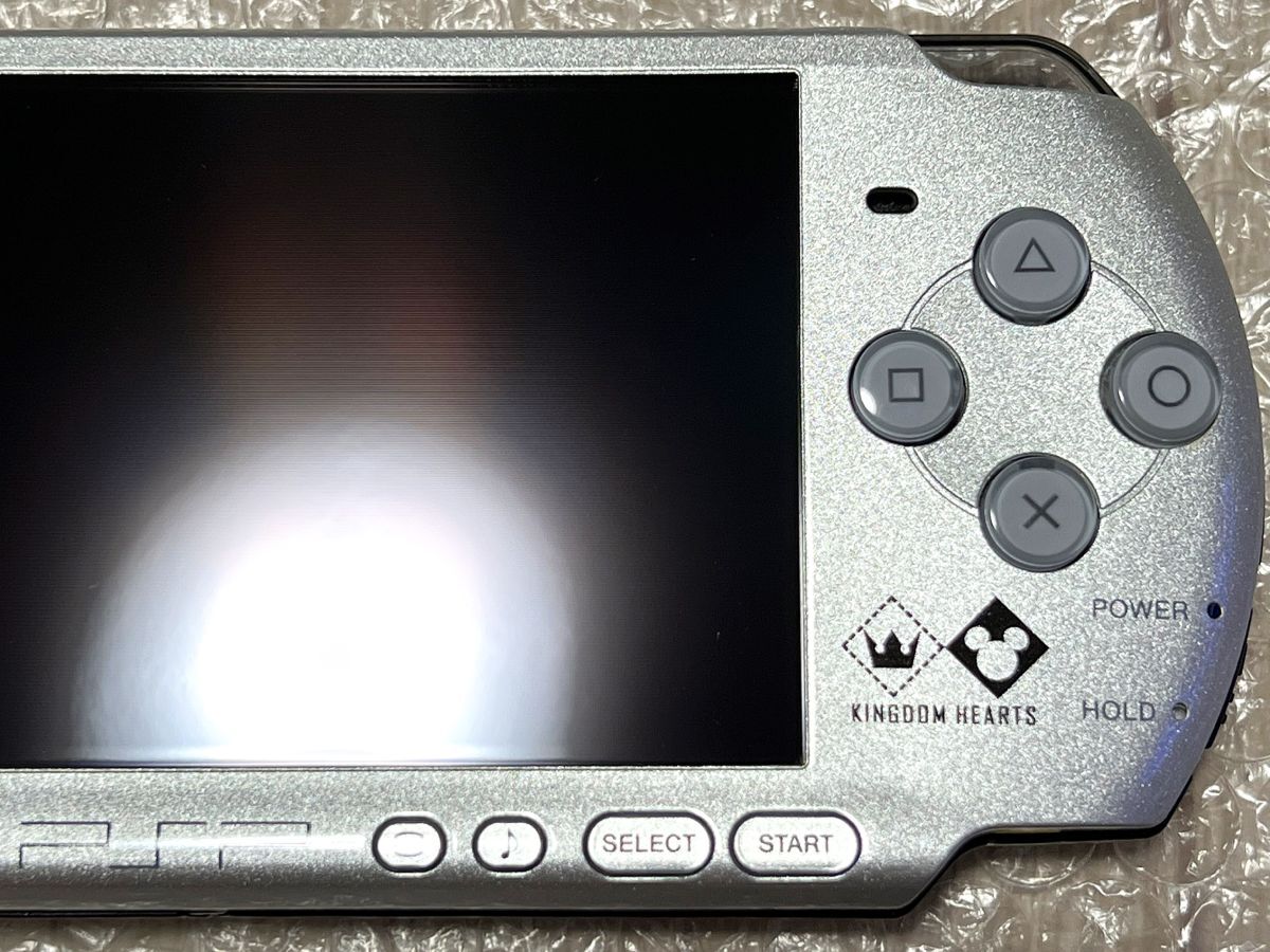 〈極美品・動作確認済み・最終型〉PSP-3000 本体 KINGDOM HEARTS EDITION キングダムハーツ エディション PlayStation Portable 薄型_画像7