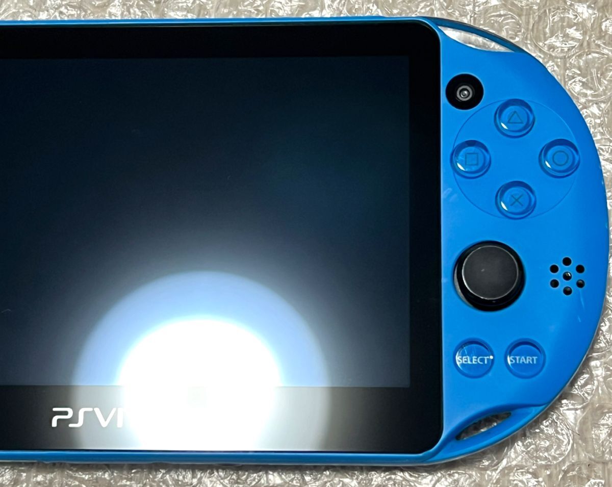 〈良品・画面無傷・新型〉PS vita PCH -2000ZA23 アクアブルー 本体＋メモリーカード PlayStation プレイステーション