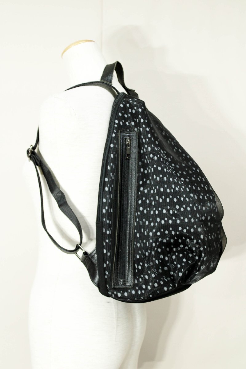 * beautiful goods *. rain senso Uni ko/chu-ru Layered dot pattern rucksack : black series yu459