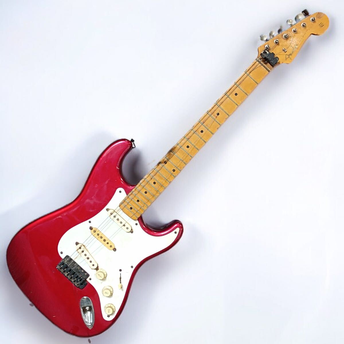 [F1565] ★1円出品★【中古品】Fender/フェンダー/エレキギター/ソフトケース付きの画像1