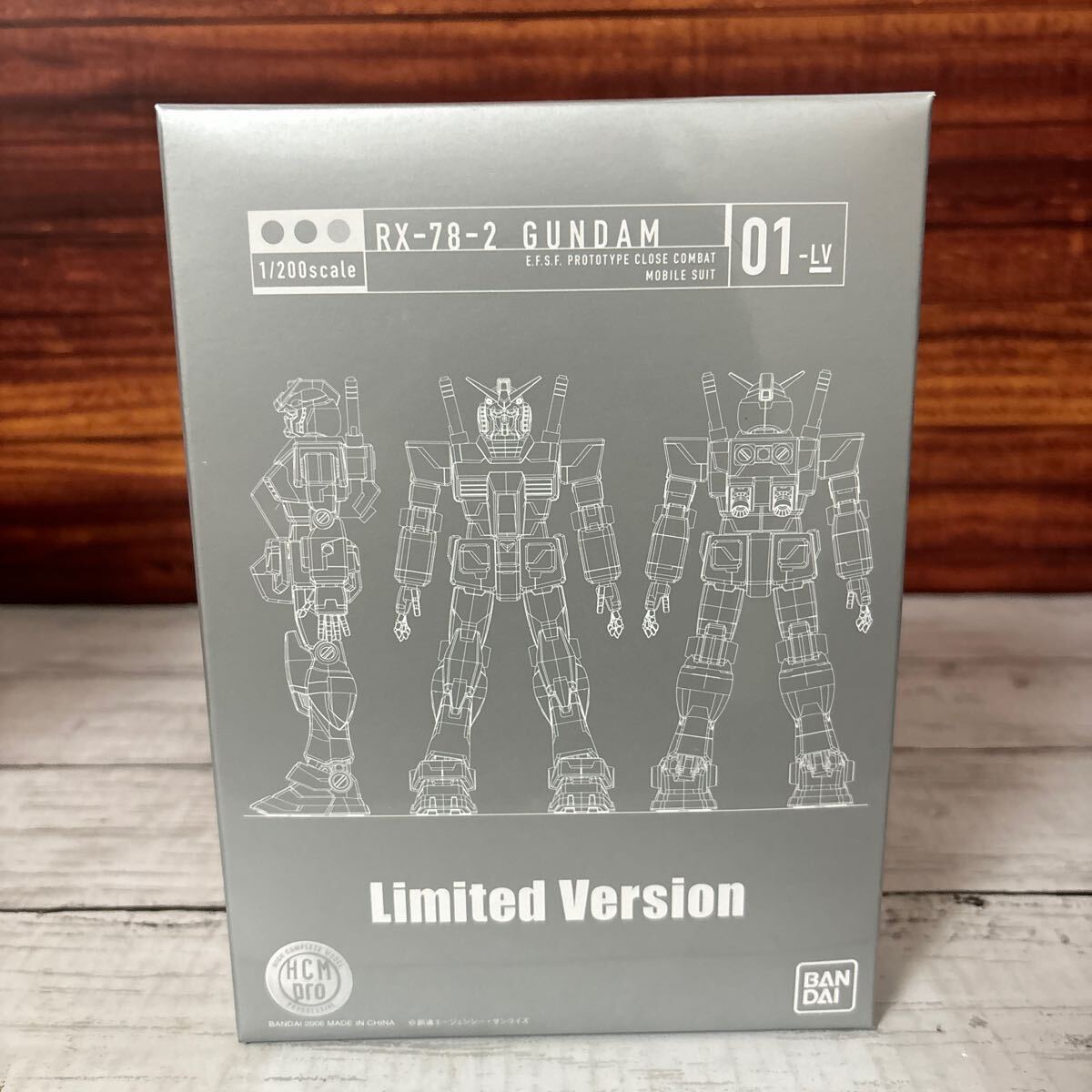 8a▼機動戦士ガンダム DVD-BOX 1 & 2 2BOXセット 初回限定生産商品 全11巻 初代TV版ガンダム全話収録 初回特典フィギュア付_画像6