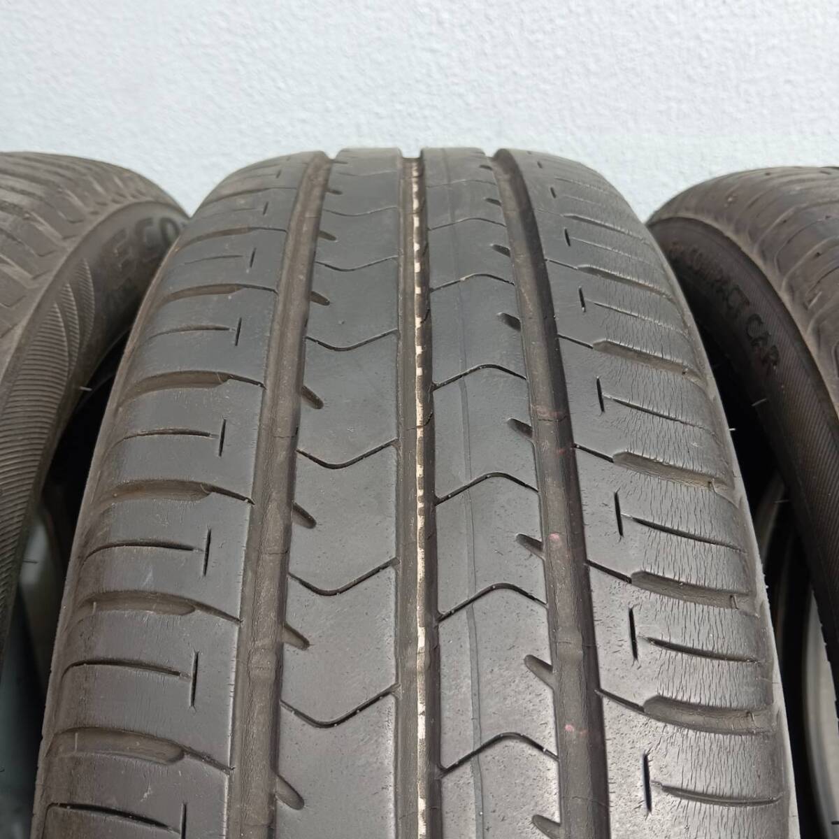 送料無料 中古タイヤ 【4本】ブリヂストン エコピア NH100C 165/55R15 5～6部山くらい 165/55-15_画像3