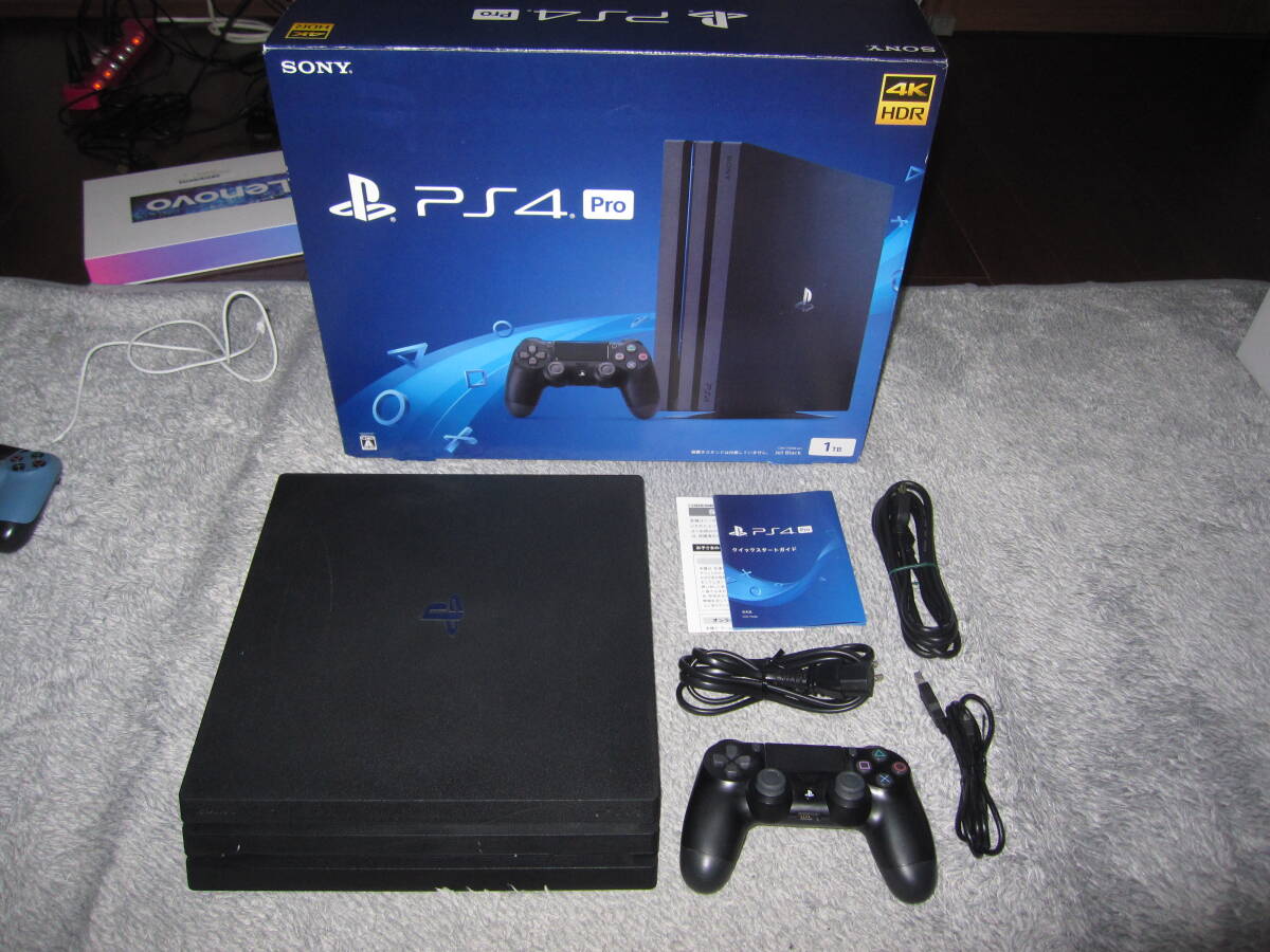 PS4 PlayStation4 Pro CUH-7100 の画像1