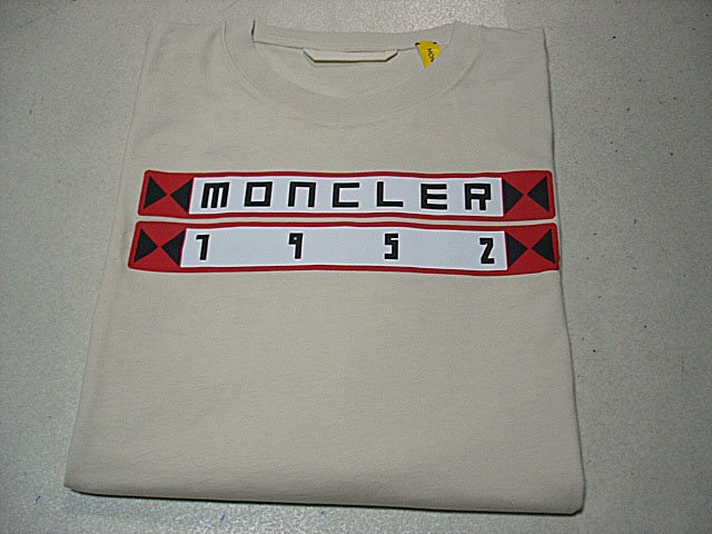 ★新品本物【モンクレール ジーニアス・MONCLER GENIUS】モダンなポップデザイン！アクティブに使える長袖Tシャツ/ロンT/カットソーオフ白Mの画像3