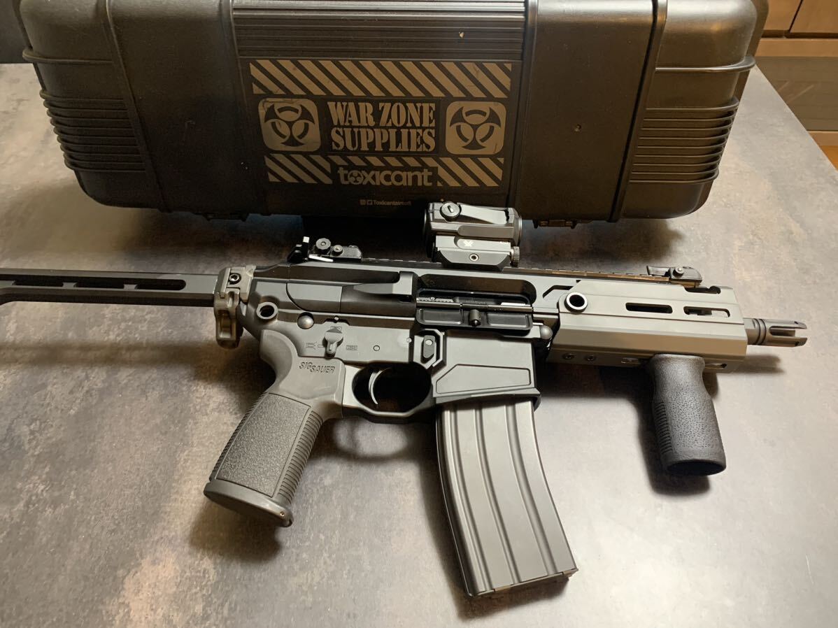 ORGA AIRSOFT: ガスブローバックガン SIG MCX ラトラー　セラコートハンドガード_画像3