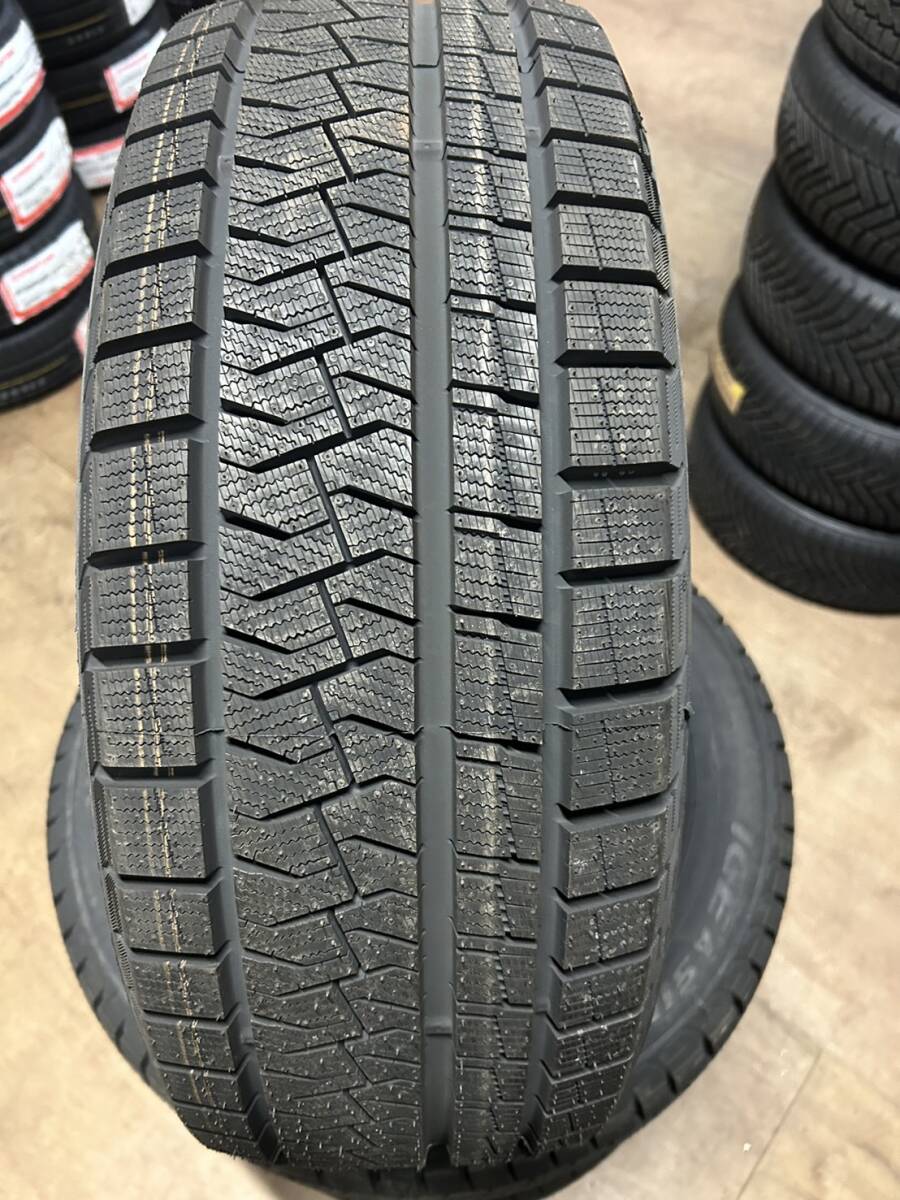 中古品! 　215/55R17　ピレリ　アイスアシンメトリコ　 4本☆★送料安★☆_画像5