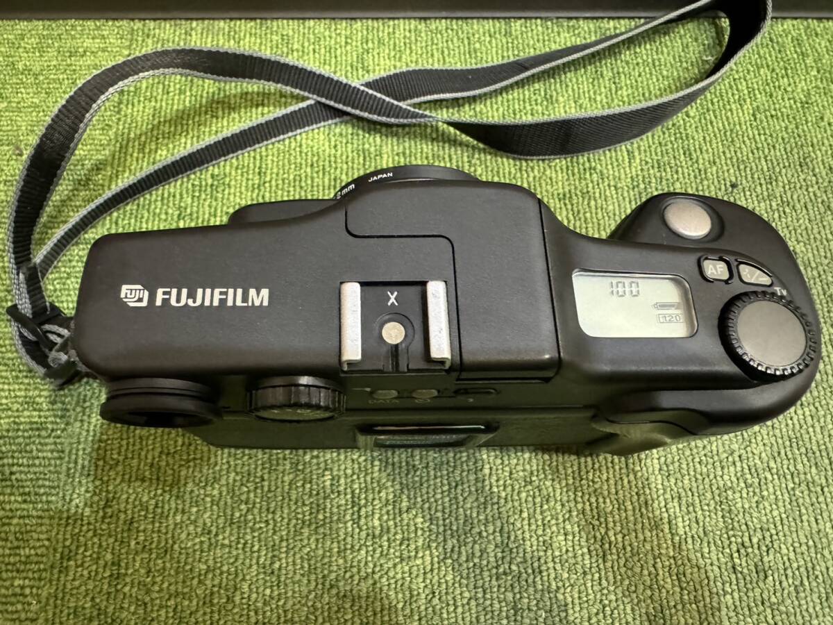 H5633 1円～ 【綺麗品】 FUJIFILM GA645Wi Professional 6X4.5 wide FUJINON 1:4 45mm 中判カメラ フィルムカメラ 動作確認済み