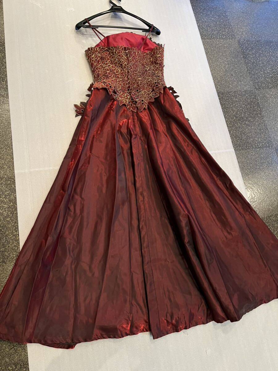  fine quality / beautiful goods * presentation / musical performance ./ chairmanship / party / Mai pcs / red wine + Gold embroidery / race * long dress *