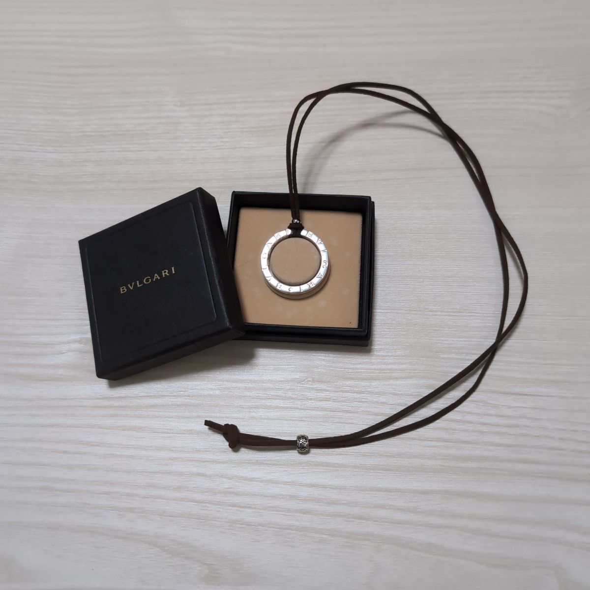 美品ブルガリ BVLGARI キーリングネックレス 箱付き BVLGARI ブルガリ シルバーキーリング ネックレス ケース付き